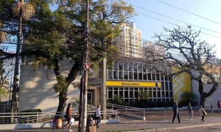Imóvel 2489619 [''] - ['Avenida Assis Brasil, 2487 - Cristo Redentor - Porto Alegre/RS'] ["Passo d'Areia"] - ['Porto Alegre']/['RS'] - 1
