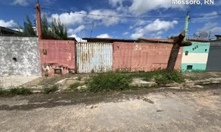Imóvel 2845221 ['8444407637096'] - ['RUA CENTRO ESPORTIVO MOSSOROENSE,N. 252 LT 21, QD 04,, SANTA JULIA - CEP: 59000-000, MOSSORO - RIO GRANDE DO NORTE'] [''] - ['Mossoró']/['RN'] - 1