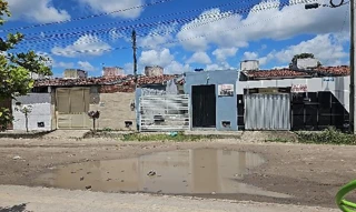 Imóvel 2536921 ['8444407522876'] - ['RUA MARIA LOPES DA SILVA (ANTERIOR RUA PROJETADA),N. 223B LT 44B QD 01C, HEITEL SANTIAGO - CEP: 58300-000, SANTA RITA - PARAIBA'] ['Heitel Santiago'] - ['Santa Rita']/['PB'] - 1