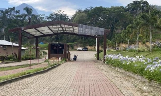 Imóvel 2538021 ['1444416469607'] - ['ESTRADA SANTA RITA,N. 86 QD III, COLONIA ALPINA - CEP: 25980-250, TERESOPOLIS - RIO DE JANEIRO'] ['Colônia Alpina'] - ['Teresópolis']/['RJ'] - 1