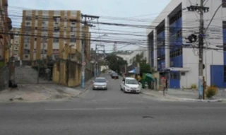 Imóvel 3042922 [''] - ['Rua Doutor Getúlio Vargas, 2600, Apto. 202- Bloco A4'] ['Barro Vermelho'] - ['São Gonçalo']/['RJ'] - 1
