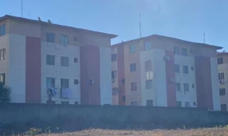 Imóvel 2981123 ['8444437317260'] - ['RUA SD 368096,N. 98 APTO. AP 44 BL 01, QUARTA LINHA - CEP: 88812-371, CRICIUMA - SANTA CATARINA'] ['Quarta Linha'] - ['Criciúma']/['SC'] - 1