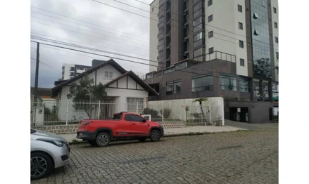 Casa em Joinville, Anita Garibaldi, Rua Eugênio Moreira 1047 casa, SC. Área: 570m2 - imagem 0
