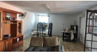 Imóvel 2595023 [''] - ['Rua Vereador Helcio Chambarelli, 313 - Casa. Lote 01 - Caonze - Nova Iguaçu / RJ'] ['Caonze'] - ['Nova Iguaçu']/['RJ'] - 1