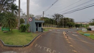 Foto de Casa em Leilão em Santa Cruz Do Rio Pardo / SP - 2957723