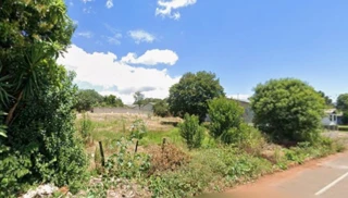 Imóvel 3054423 [''] - ['Lote número 2 (Dois) da quadra número 17 (Dezessete) da 2a (Segunda) Zona do Loteamento Jardim Brasilia, nesta cidade, tendo 14,00 (Quatorze) metros de frente pela Rua Roraima; fundos 14,00 (Quatorze) metros pe-1o lote número 12 (Doze) propriedade de Victor Hugo Sandini; lado esquerdo 26,00 (Vinte e seis) metros pelo lote número 1 (Hum) propriedade da Vendedora e lado direito 26,00 (Vinte e seis) metros pelo lote número 3 (Três) também propriedade da Vendedora'] [''] - ['