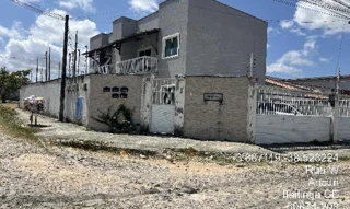 Imóvel 3097224 ['8444424237440'] - ['RUA LOCAL D,N. 57 APTO. 201 LOT CASTELO BRANCO II LT 19 LT 20 QD 01A, ANCURI - CEP: 61885-482, ITAITINGA - CEARA'] ['Pedras'] - ['Itaitinga']/['CE'] - 1