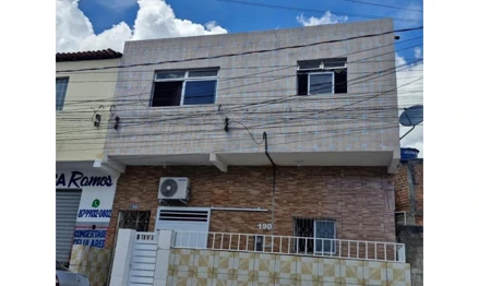 Apartamento em Arcoverde, São Cristóvão, Rua Estácio Coimbra, 190- 1º Andar, PE. Área: 77m2