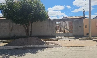 Imóvel 2664724 ['8444407619721'] - ['AVENIDA JUCELINO,N. SN LT 06 QD A, JARDIM EUROPA - CEP: 46850-000, BOA VISTA DO TUPIM - BAHIA'] [''] - ['Boa Vista do Tupim']/['BA'] - 1