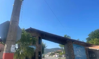 Imóvel 2893424 ['1444415954382'] - ['RUA COMANDANTE ITURIEL,N. 1612 CASA 03, LT 84, FLUMINENSE - CEP: 28941-348, SAO PEDRO DA ALDEIA - RIO DE JANEIRO'] ['Fluminense'] - ['São Pedro Da Aldeia']/['RJ'] - 1