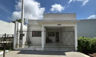 Imóvel 2715724 [''] - ['Rua Recife, 250, Junqueirópolis, SP'] ['Centro'] - ['Junqueirópolis']/['SP'] - 1