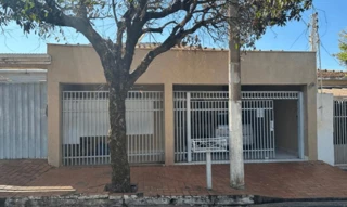 Imóvel 2646524 [''] - ['Rua Bandeirantes, 250, Centro, Bilac/SP, CEP 16210-037'] [''] - ['Bilac']/['SP'] - 1