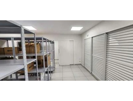 Comercial em Curitiba, Rebouças, Avenida Sete de Setembro n 3.485, PR. Área: 45.55m2