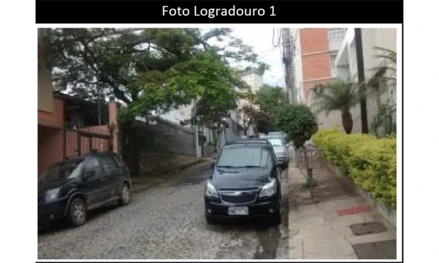 Apartamento em Belo Horizonte, Barroca, Rua Cura D'Ars, 1298 Apt. 201, Edifício Don Giordano Bruno, Bairro Barroca, Belo Horizonte/MG, CEP: 30431-083, MG. Área: 720m2