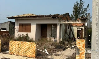 Imóvel 2656225 ['8444404162933'] - ['AVENIDA OLINDINA FELISBINA ROCHA,N. SN QD 91, LT 23, PRAIA DO RINCAO - CEP: 88800-000, BALNEARIO RINCAO - SANTA CATARINA'] [''] - ['Balneário Rincão']/['SC'] - 1