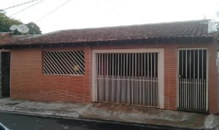 Imóvel 2394225 ['8555518303155'] - ['RUA DEAN PAUL MARTINS JUNIOR,N. 110 CS LT 25 QD 1413, AERO RANCHO - CEP: 79085-390, CAMPO GRANDE - MATO GROSSO DO SUL'] ['Conj. Aero Rancho'] - ['Campo Grande']/['MS'] - 1