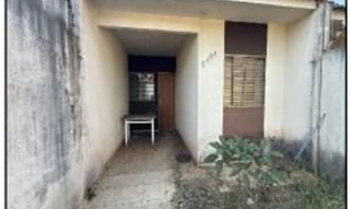 Imóvel 2480725 ['8444407748068'] - ['RUA SAO DIMAS,N. 545 A CS A, PARQUE RESIDENCIAL BOM PASTOR - CEP: 87000-000, SARANDI - PARANA'] ['Parque Res. Bom Pastor'] - ['Sarandi']/['PR'] - 1