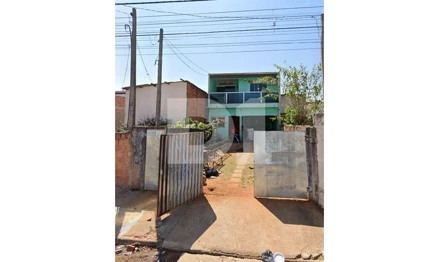 Casa em São Carlos, Jardim Social Presidente Collor, Rua Attilio Milanetto, 603, SP. Área: 150m2