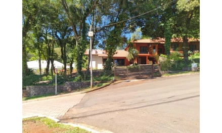 Imóvel rural em Erechim, Centro, Av. Maurício Cardoso, RS. Área: 2415m2
