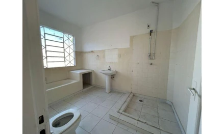 Casa em Curitiba, Centro, Rua Desembargador Clotário Portugal, 236, PR. Área: 594.45m2 - imagem 0