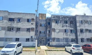 Imóvel 2630028 ['8084066000054'] - ['AVENIDA ANTONIO LISBOA DE AMORIM,N. 1419 APTO. 205 BL 05 PAV 02, BENEDITO BENTES - CEP: 57085-160, MACEIO - ALAGOAS'] ['Benedito Bentes'] - ['Maceió']/['AL'] - 1