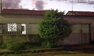 Imóvel 2360129 ['8444407534939'] - ['RUA V,N. S/N LT. 20, QD 21, GIRASSOL RES, GIRASSOL RESIDENCIAL - CEP: 72979-000, COCALZINHO DE GOIAS - GOIAS'] [''] - ['Cocalzinho De Goiás']/['GO'] - 1