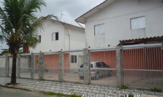 Imóvel 2400929 ['8444427325375'] - ['RUA MEDEIROS E ALBUQUERQUE,N. 76 CASA 5, RIBEIROPOLIS - CEP: 11714-540, PRAIA GRANDE - SAO PAULO'] ['Jardim Trevo'] - ['Praia Grande']/['SP'] - 1