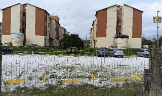 Imóvel 3083231 ['8444424853117'] - ['AVENIDA SÃO JUDAS TADEU,N. 595 APTO. 325 BL C 1, SAO JUDAS - CEP: 96419-001, BAGE - RIO GRANDE DO SUL'] ['São Judas'] - ['Bagé']/['RS'] - 1