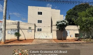 Imóvel 2419931 ['8444423117115'] - ['QUADRA 42,N. SN APTO. 203 PAV01 LT 50 RUA MACEIO VG203, LOT PQ ARAGUARI A - CEP: 72885-234, CIDADE OCIDENTAL - GOIAS'] ['Parque Araguari'] - ['Cidade Ocidental']/['GO'] - 1