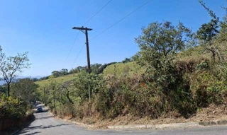 Imóvel 2980531 [''] - ['Rua Uru, e é circundado em parte pela Estrada Velocino de Araújo Bastos e pela Estrada Dr. Cícero Borges de Morais, todas no bairro Sítio do Morro, Santana de Parnaíba/SP. Segundo cadastro na Prefeitura, Estrada Dr. Cícero Borges de Moraes, 1579, Sítio do Morro, Santana de Parnaíba/SP'] [''] - ['Santana De Parnaíba']/['SP'] - 1
