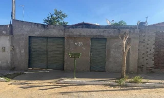 Imóvel 2702431 ['8555532221870'] - ['RUA JOAO LIMA LEITE,N. 35 QD 63 LT 30, EUNO ANDRADE DA SILVA - CEP: 55156-395, BELO JARDIM - PERNAMBUCO'] ['Centro'] - ['Belo Jardim']/['PE'] - 1