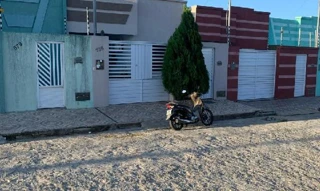 Imóvel 2370731 ['8444422645002'] - ['RUA EDINALDO JOSÉ ALEXANDRE,N. 585 LT 47 QD A1, MARCELA - CEP: 49500-000, ITABAIANA - SERGIPE'] ['Marcela'] - ['Itabaiana']/['SE'] - 1