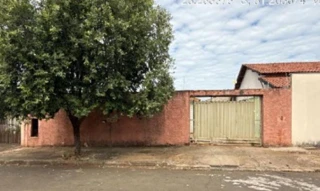 Imóvel 2927631 ['IDR189058'] - ['Rua Jorge Hannuch, 55, Quadra 09, Lote 36, Conjunto Residencial Santa Rita IV, Santa Rita 1, Londrina, PR, 86072-250'] ['Elias Viscardi'] - ['Londrina']/['PR'] - 1