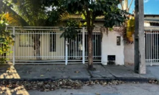 Imóvel 2718131 ['IDR187210'] - ['Rua Avestruz, s/n, Lote 19, Quadra 13, Loteamento Jardim Alvorada, Luís Eduardo Magalhães, BA, 47862-634'] ['Jardim Alvorada'] - ['Luís Eduardo Magalhães']/['BA'] - 1