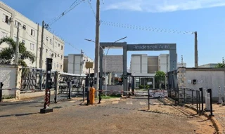 Imóvel 2583632 ['8787708667086'] - ['RUA VICTORIO ARTHUR CORROCHER,N. 100 APTO. 104 BL 10 VG 136, JARDIM ABOLICAO DE LOURENCO DIAS - CEP: 13607-385, ARARAS - SAO PAULO'] ['Jardim Abolicao de Lourenco Dias'] - ['Araras']/['SP'] - 1