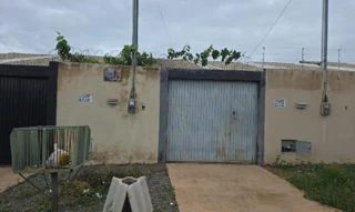 Imóvel 2656432 ['8444429157119'] - ['RUA PROF GUIOMAR GRAMMONT MACHADO,N. SN CS 01, QD 15,LT 10, JARDIM SION - CEP: 72831-390, LUZIANIA - GOIAS'] ['Parque Estrela Dalva III'] - ['Luziânia']/['GO'] - 1