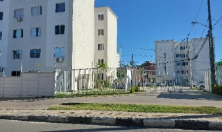 Imóvel 2326333 ['8787703899558'] - ['AVENIDA PROFESSOR THEOCRITO BATISTA,N. 1253 APTO. 001 BL 03, CAJI - CEP: 42721-810, LAURO DE FREITAS - BAHIA'] ['Quintas do Picuaia'] - ['Lauro De Freitas']/['BA'] - 1