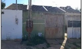 Imóvel 2537233 ['8444402590270'] - ['PRACA RAIMUNDO DE ARAUJO MELO,N. SN CS 01 LT08 QD30, CENTRO - CEP: 72800-630, LUZIANIA - GOIAS'] ['Centro'] - ['Luziânia']/['GO'] - 1