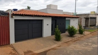 Imóvel 2858333 [''] - ['Rua Diolina Maria de Melo, 156, Nova Esperança, Piumhi, MG'] [''] - ['Piumhi']/['MG'] - 1