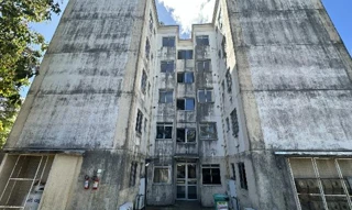 Imóvel 2594034 ['8555534588142'] - ['AVENIDA PROFESSOR THEOCRITO,N. 288 APTO. 104 BL 17, CAJI - CEP: 42722-020, LAURO DE FREITAS - BAHIA'] ['Quintas do Picuaia'] - ['Lauro De Freitas']/['BA'] - 1