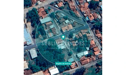 Casa em Pirajuí, Jardim América, Avenida Prefeito Eloi de Almeida Cardia, 40, SP. Área: 357m2