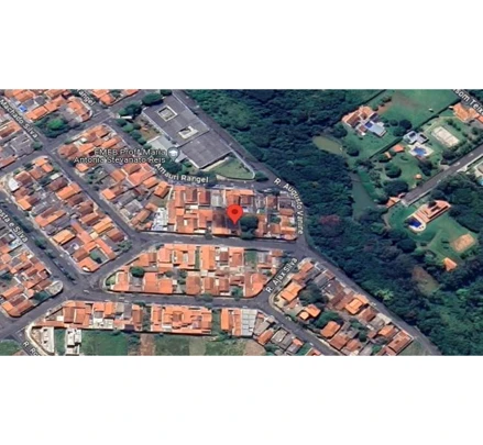 Casa em Franca, Jardim Paraty, Rua Jerônimo Gonçalves da Silva, nºs 5830/5838, Jardim Paraty, Franca/SP, CEP: 14.403-797, SP. Área: 300m2