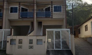 Imóvel 3068735 ['1444407577788'] - ['RUA SAO ROQUE,N. 322 CS 03, FLORESTA - CEP: 89211-130, JOINVILLE - SANTA CATARINA'] ['Floresta'] - ['Joinville']/['SC'] - 1
