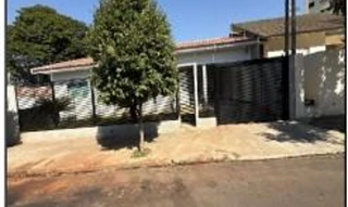 Imóvel 2536735 ['1444401877224'] - ['RUA ROMARIO MARTINS,N. 641 LT 6A QD 68, CENTRO - CEP: 87600-000, NOVA ESPERANCA - PARANA'] [''] - ['Nova Esperança']/['PR'] - 1