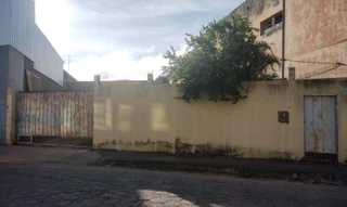 Imóvel 2275435 ['IDR184686'] - ['Rua São Paulo, 657, Centro, Itambacuri, MG, 39830-000'] ['Itambacuri'] - ['Itambacuri']/['MG'] - 1