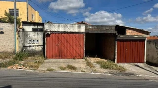 Imóvel 2400836 ['8555510664442'] - ['RUA JOAO GUIMARAES ROSA,N. 694 CASA 01, SAO PEDRO - CEP: 32809-376, ESMERALDAS - MINAS GERAIS'] [''] - ['Esmeraldas']/['MG'] - 1