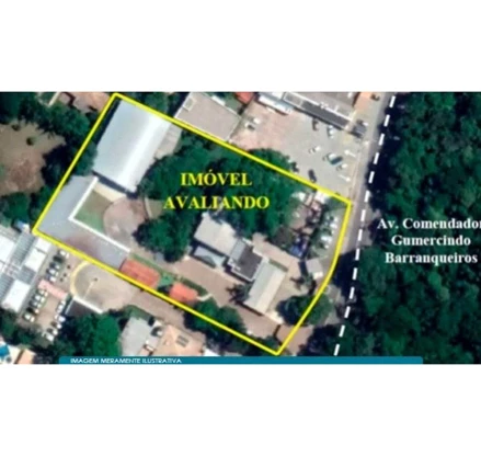 Comercial em Jundiaí, Jardim Santa Teresa, Rua Comendador Gumercindo Barranqueiros, 570, Jardim Santa Teresa, Jundiaí, SP, SP. Área: 7.95m2