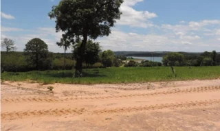 Imóvel 2609736 [''] - ['Loteamento Enseada azul, distante da Rodovia Raposo Tavares – SP270, aproximadamente 6,8Km (Alameda Enseada Azul, Quadra 0014, lote 0019, Enseada Azul, na cidade de Paranapanema/SP)'] [''] - ['Paranapanema']/['SP'] - 1