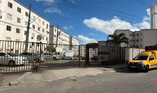 Imóvel 3082837 ['8555533895378'] - ['AVENIDA JORGE AMADO,N. SN APTO. 403 PAV 05 BL 12, JARDIM LIMOEIRO - CEP: 42800-605, CAMACARI - BAHIA'] ['Jardim Limoeiro'] - ['Camaçari']/['BA'] - 1