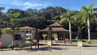 Foto de Casa em Leilão em Petrópolis / RJ - 2946637